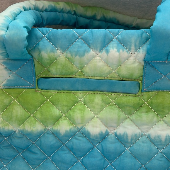 Jill & Ally Zip Top Quilted Tote - Picture 5 of 7
